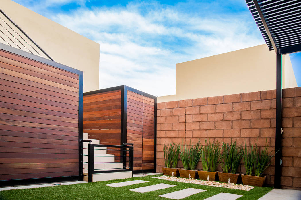 ​Área Exterior SFM S2 Arquitectos Jardines modernos Jardin,Mampara,Madera,Hermosillo,S2 Arquitectos,Moderno