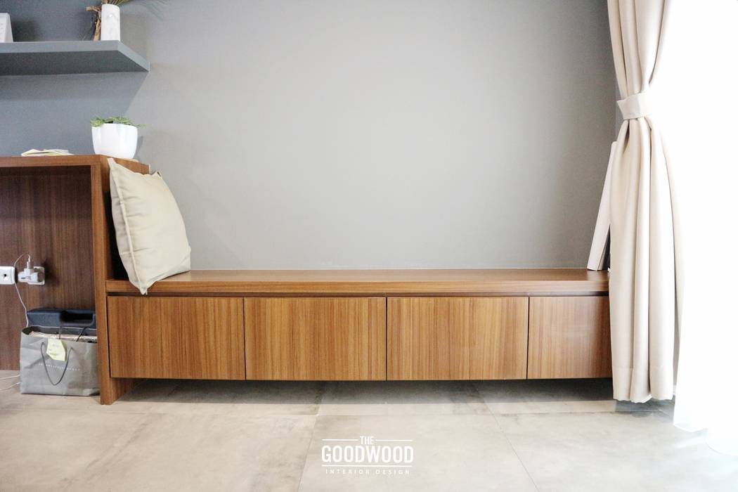 Rumah A+S, The GoodWood Interior Design The GoodWood Interior Design Koridor & Tangga Modern