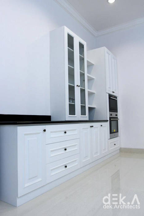 Lemari Kabinet Dapur Dekarchitects Dapur Klasik Cabinets & shelves