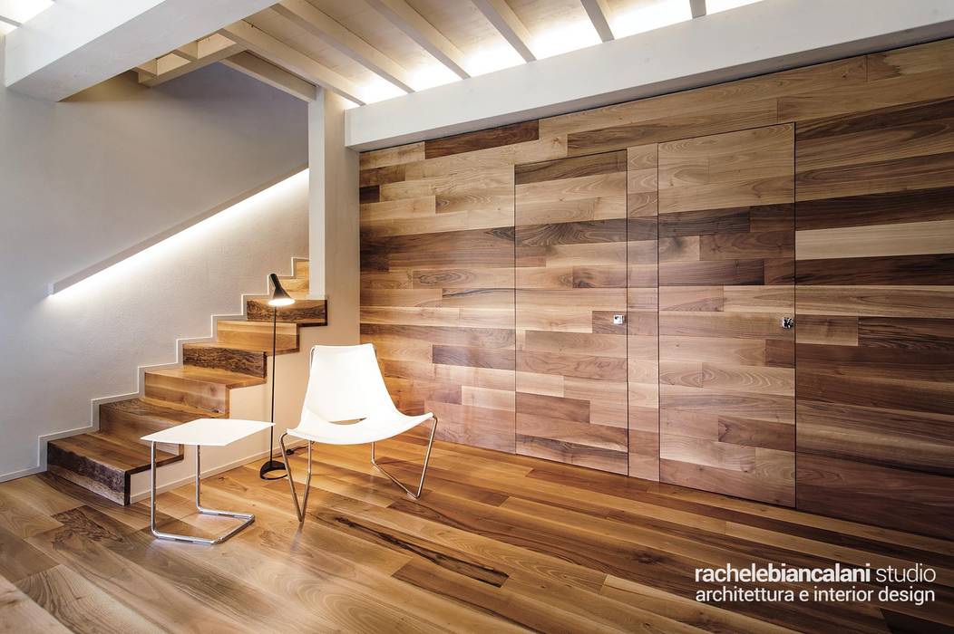 homify Minimalist walls & floors Wood Wood effect