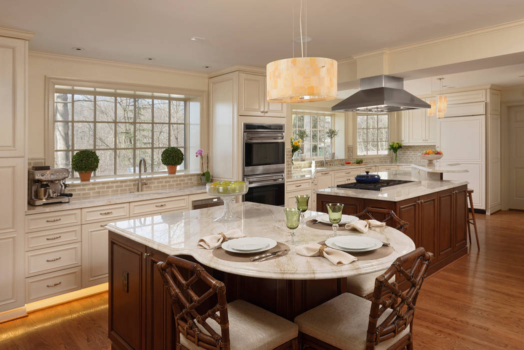 “Cook’s Kitchen” Renovation in Potomac, Maryland, BOWA - Design Build Experts BOWA - Design Build Experts مطبخ