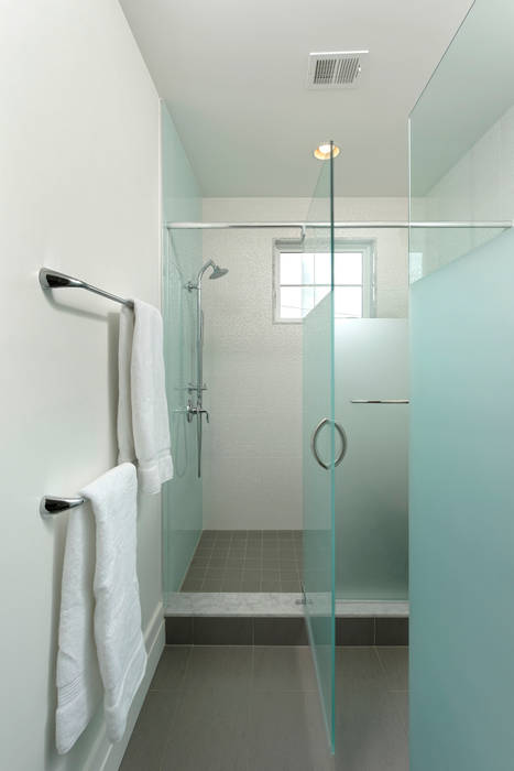 Fire Restoration in Chevy Chase Creates Opportunity for Whole House Renovation BOWA - Design Build Experts Modern bathroom