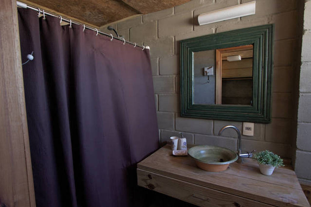 La Amistad Cottages, Studio Defferrari Studio Defferrari Rustic style bathrooms