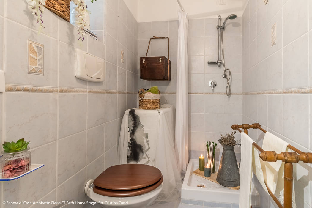 Centro Storico Boho, Sapere di Casa - Architetto Elena Di Sero Home Stager Sapere di Casa - Architetto Elena Di Sero Home Stager Bathroom