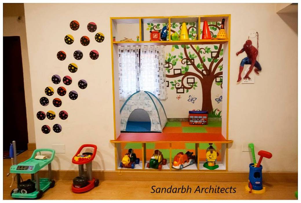 Wacky house, Sandarbh Design Studio Sandarbh Design Studio Commercial spaces Schools