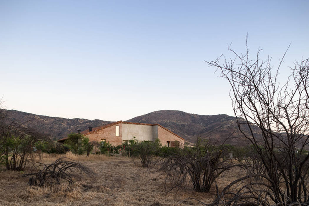 Casa Cuatro Aguas , Dx Arquitectos Dx Arquitectos Dom jednorodzinny