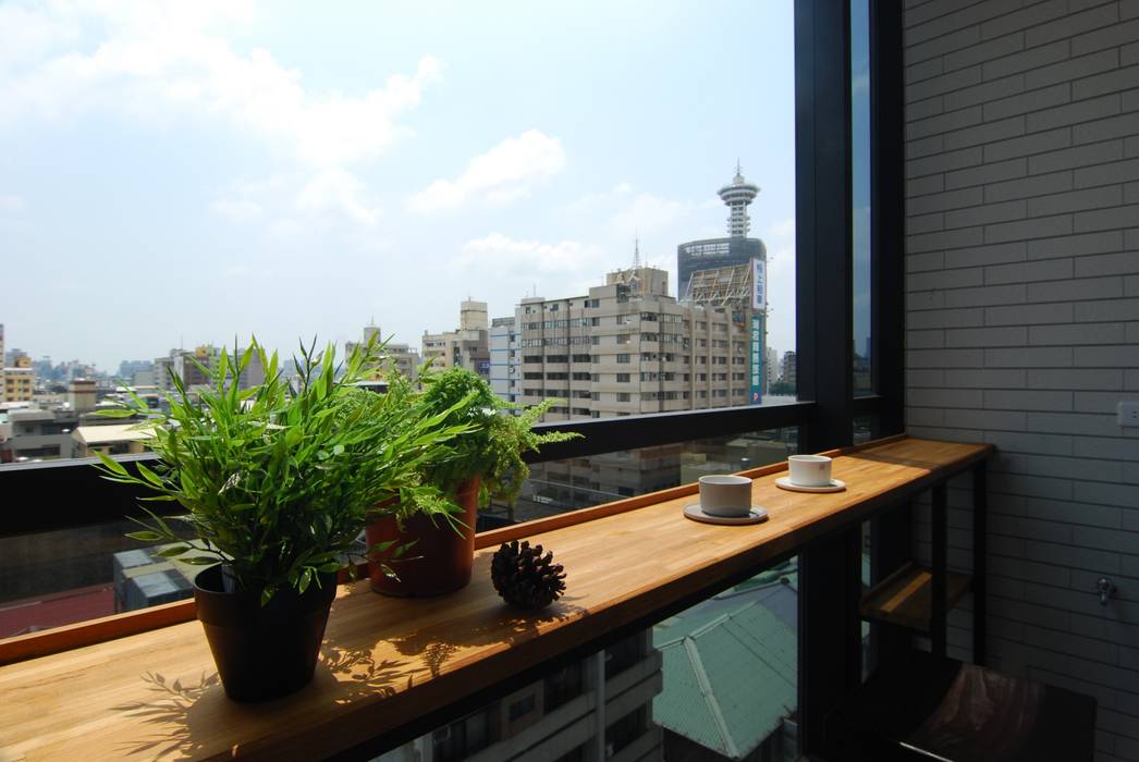 台中許宅, 一穰設計_EO design studio 一穰設計_EO design studio Terrace