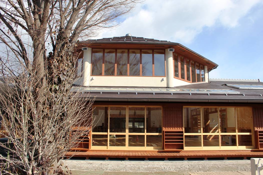 長野市 上高田保育園, 安藤建築設計工房 安藤建築設計工房 Wooden houses Wood Wood effect