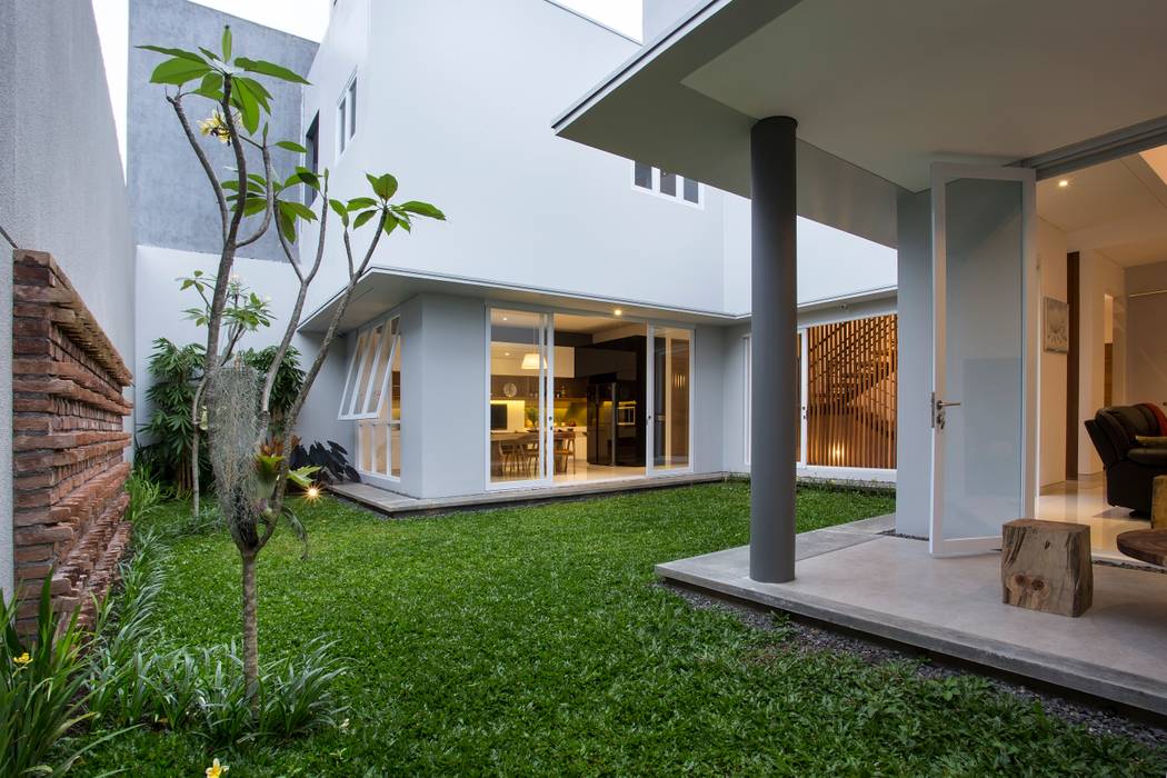 kbp house, e.Re studio architects e.Re studio architects Case moderne