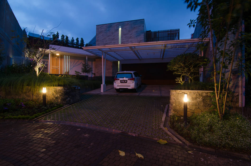 prv a126, e.Re studio architects e.Re studio architects Rumah Modern