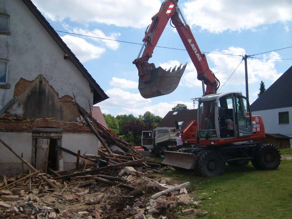 Modernisierung und Umbau eines Zweifamilienwohnhauses TE, a r c h i t e k t u r b ü r o grimm a r c h i t e k t u r b ü r o grimm Casas modernas