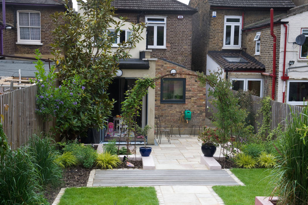 Moroccan Garden In Walthamstow East London Earth Designs Taman Gaya Eklektik Homify