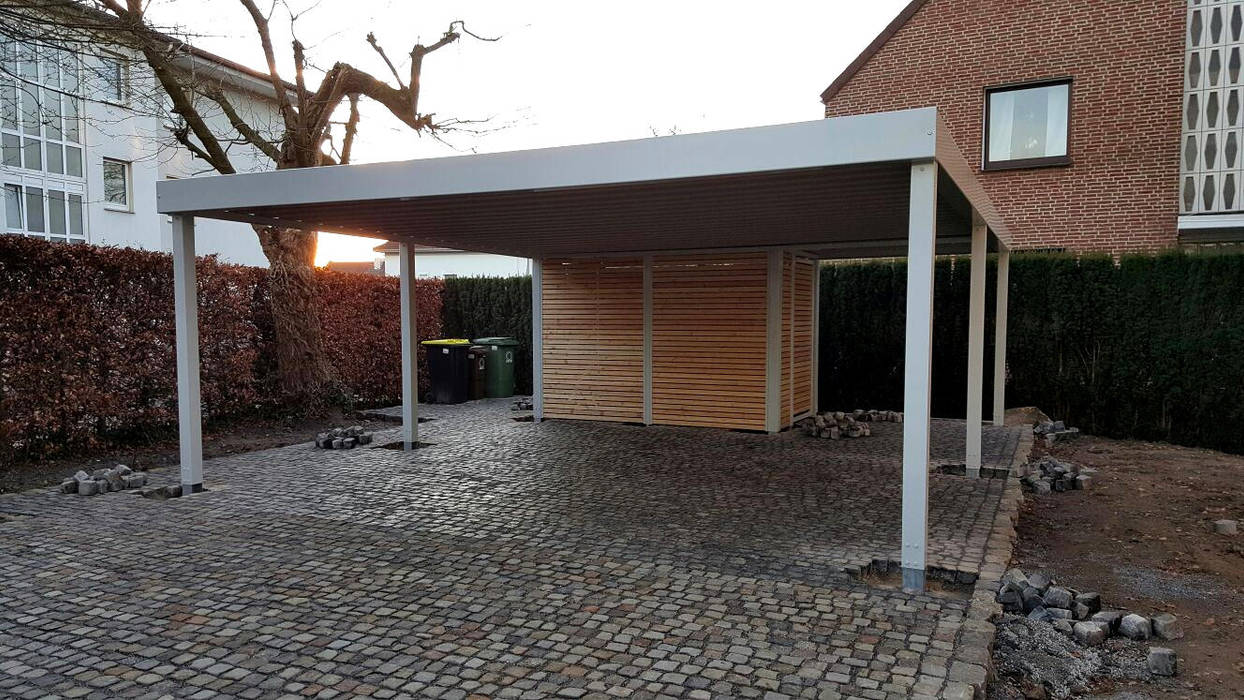 Doppelcarport mit Geräteraum, Carport-Schmiede GmbH & Co. KG - Hersteller für Metallcarports und Stahlcarports auf Maß Carport-Schmiede GmbH & Co. KG - Hersteller für Metallcarports und Stahlcarports auf Maß Carport Besi/Baja