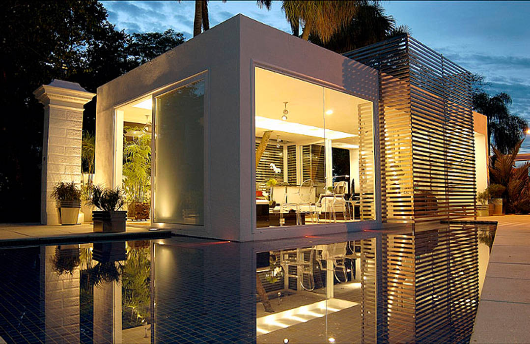 Pavilhão de Entrada - Campinas Decor , Izilda Moraes Arquitetura Izilda Moraes Arquitetura Glass doors