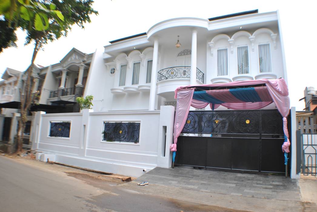 Rumah di Duren Sawit, jakarta, Anantawikrama Studio Anantawikrama Studio Rumah Klasik