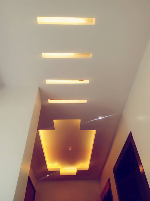 BUNGALOW INTERIORS, Finch Architects Finch Architects Minimalist corridor, hallway & stairs