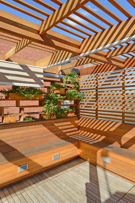 DC Roof Deck, ARCHI-TEXTUAL, PLLC ARCHI-TEXTUAL, PLLC بلكونة أو شرفة