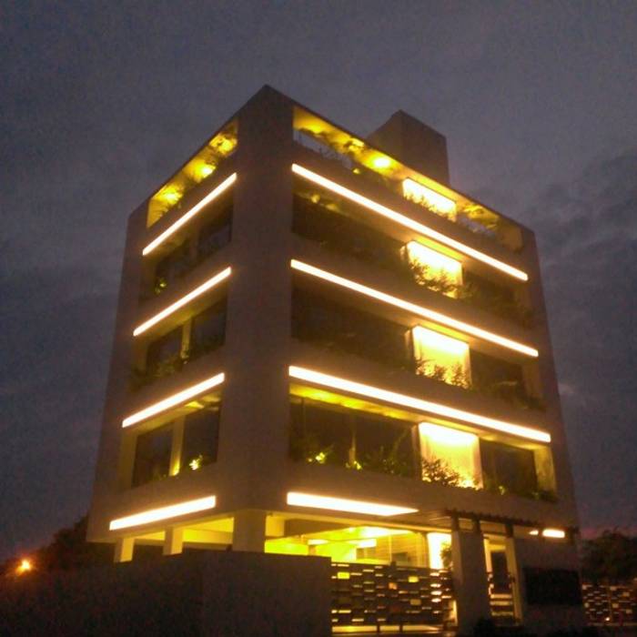 Corporate House For Sankalp Group, Sanchi Shah Sanchi Shah Asian style study/office