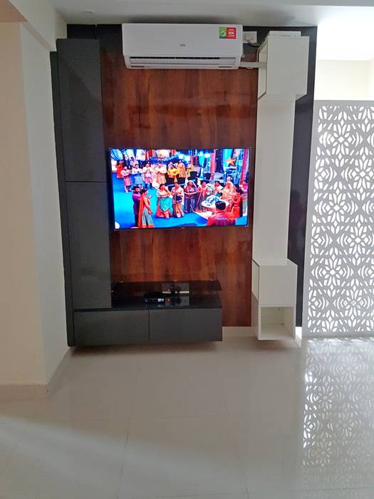 Mr. Amrish - Astro Rosewood Regency, DECOR DREAMS DECOR DREAMS Modern living room TV stands & cabinets