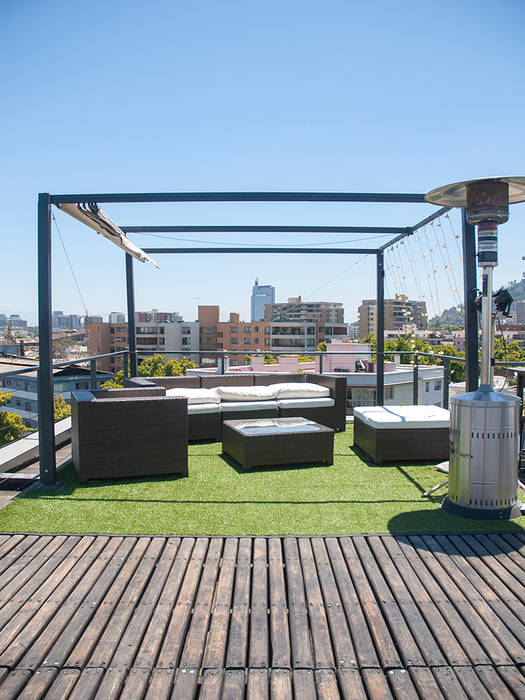 ​Penthouse Triplex · Barrio Italia, Francisco Vicuña Balaresque Francisco Vicuña Balaresque ระเบียง, นอกชาน