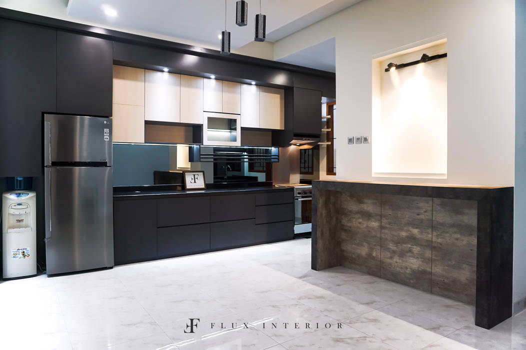 Modern Kitchen at Puri Botanical Garden Residences, Flux Interior Flux Interior Dapur Modern