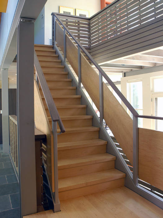 Town Lane Residence, Amagansett, NY, BILLINKOFF ARCHITECTURE PLLC BILLINKOFF ARCHITECTURE PLLC Couloir, entrée, escaliers ruraux