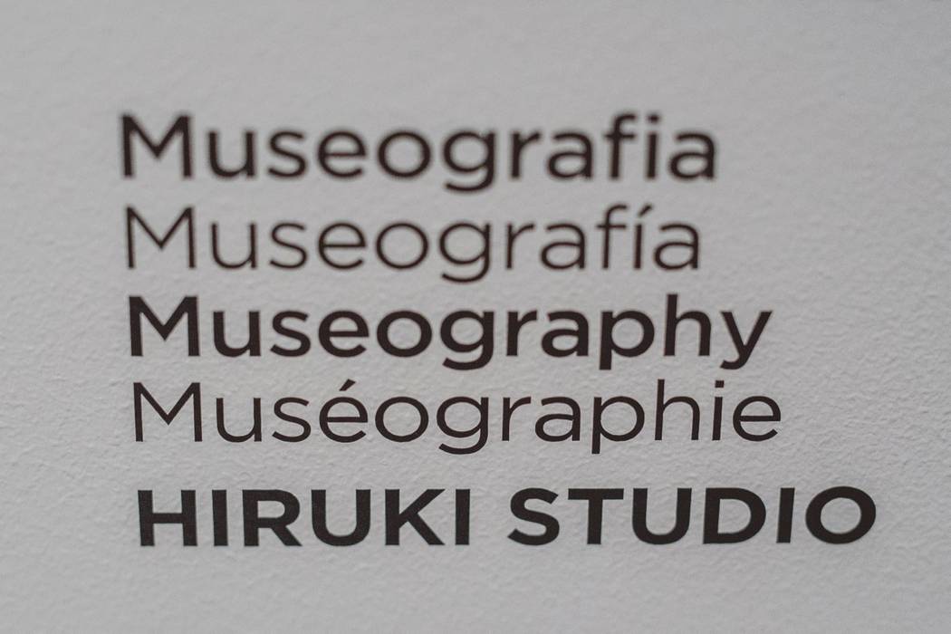 EXPOSICIÓN "BALENCIAGA A TRAVES DEL ENCAJE", Hiruki studio Hiruki studio Commercial spaces Museums