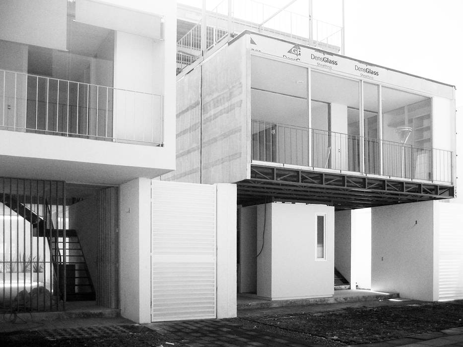 Parque Yucatan Housing, FRPO - Rodriguez & Oriol Arquitectos FRPO - Rodriguez & Oriol Arquitectos Dom prefabrykowany