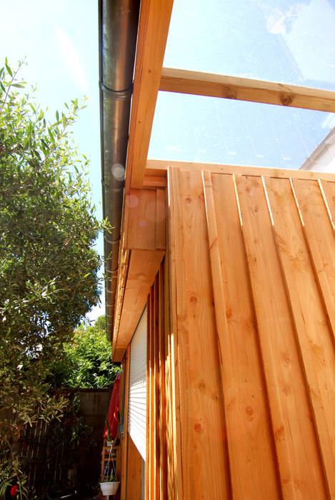 Une belle extension en bois, B² atelier d'architecture B² atelier d'architecture 미니멀리스트 주택