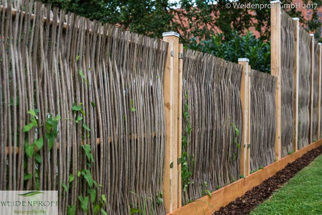 Naturzaun Gartenzaun Robinie Mit Seitlichem Rahmen Moderner