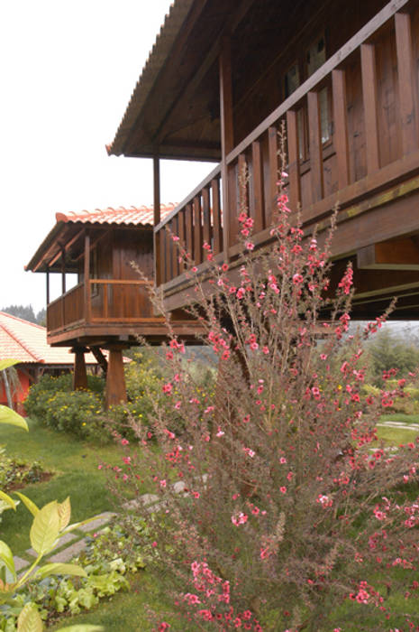 RUSTICASA | Quinta das Eiras | Madeira, RUSTICASA RUSTICASA Casas de madera Madera Acabado en madera