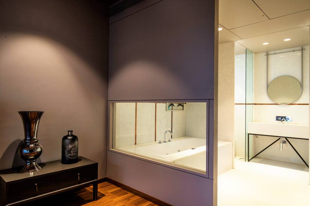 BATHROOM VIEW DESIGNER'S CIRCLE Modern bathroom
