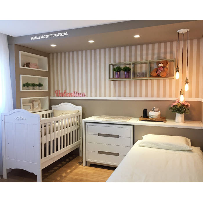 Quarto de bebê , Mais Arquitetura Mais Arquitetura Dormitorios de bebé Tablero DM