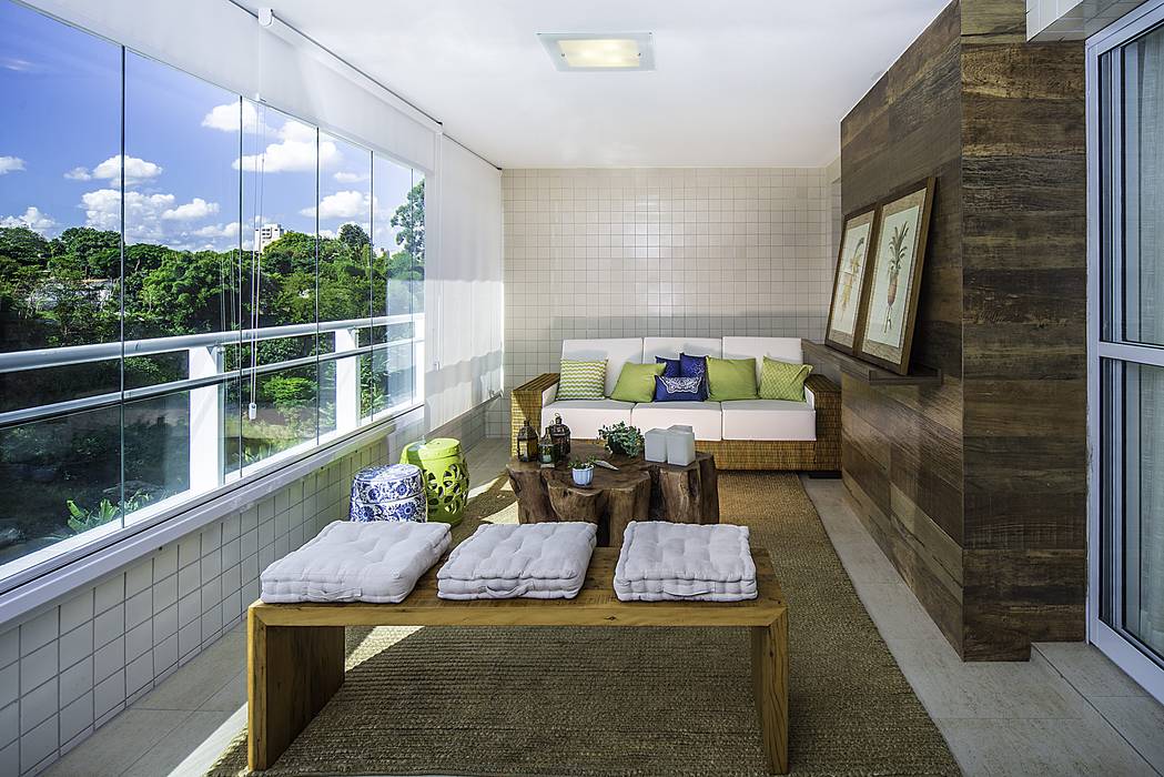 Apartamento São José dos Campos, Fernanda Patrão Arquitetura e Design Fernanda Patrão Arquitetura e Design Balcon, Veranda & Terrasse modernes