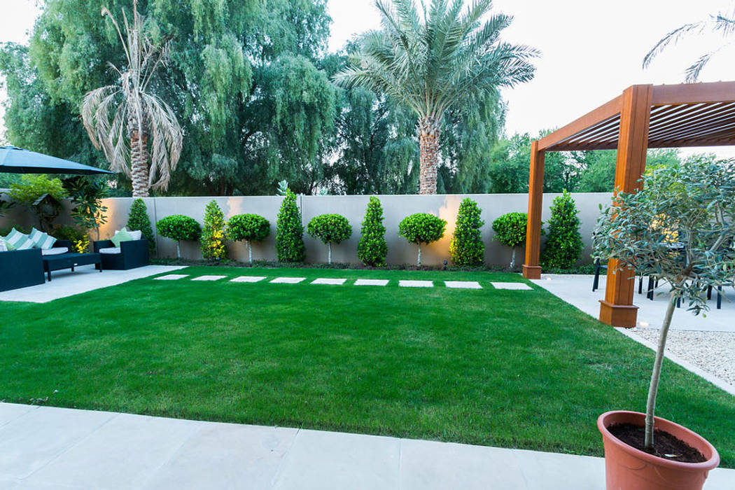 Saheel Villa, Hortus Landscaping Works LLC Hortus Landscaping Works LLC Abri de jardin