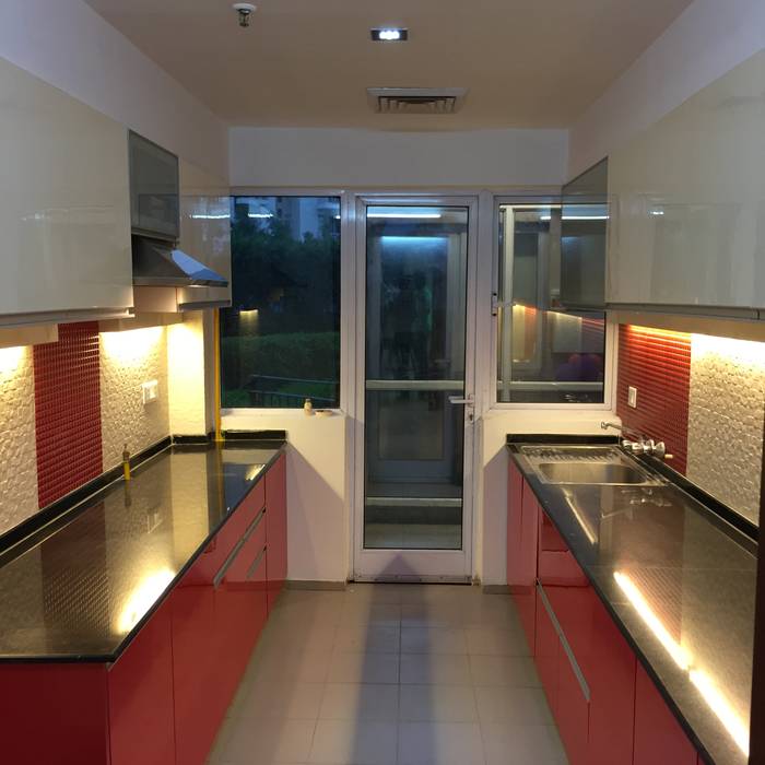 Vatika City - Gurgaon, Radian Design & Contracts Radian Design & Contracts Modern kitchen