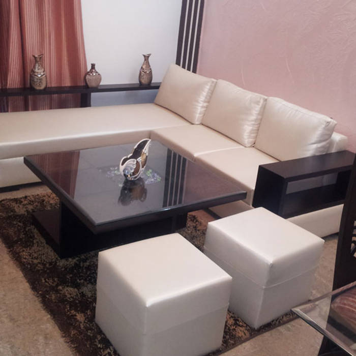 House Indirapuram, Radian Design & Contracts Radian Design & Contracts Modern living room