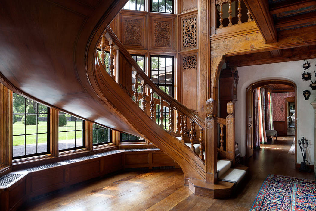 Round Hill Estate andretchelistcheffarchitects Eclectic style corridor, hallway & stairs eclectic,granite,terracotta,estate,stone wall,pool,veranda,wood,country,marble,wooden stairs