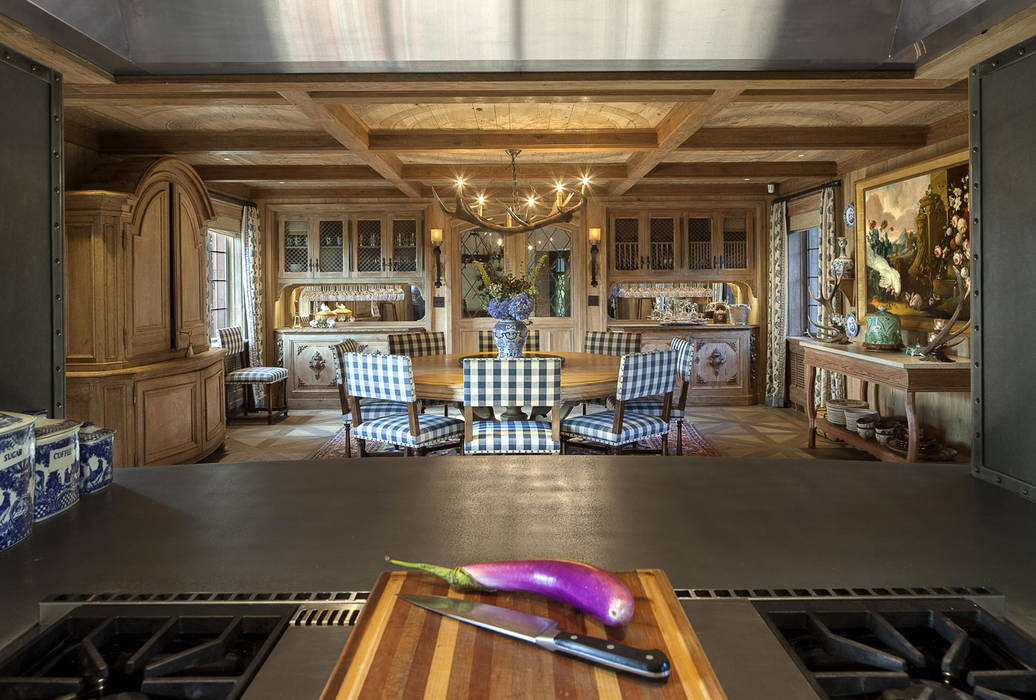 Round Hill Estate andretchelistcheffarchitects Eclectic style dining room