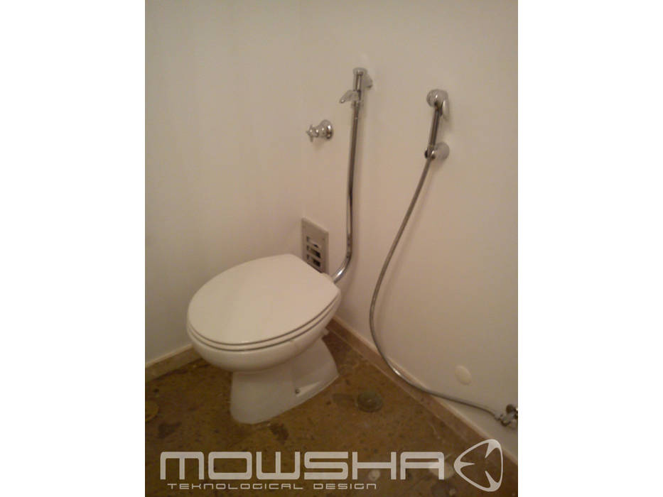 Cara lavada no banho - Amoreiras, Mowsha tek Design Lda Mowsha tek Design Lda