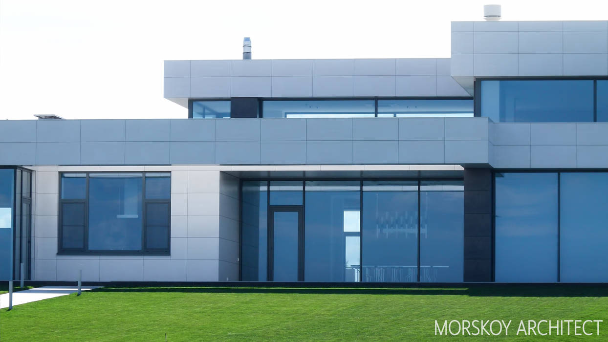 Жилой дом 780 м², Morskoy Architect Morskoy Architect Casas de campo Concreto