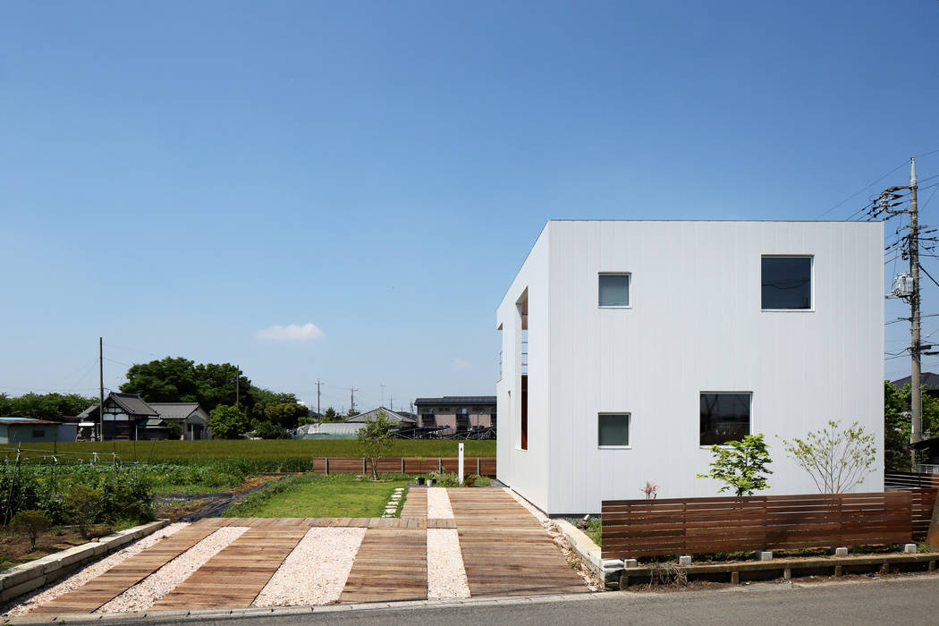 life, *studio LOOP 建築設計事務所 *studio LOOP 建築設計事務所 Rumah kayu