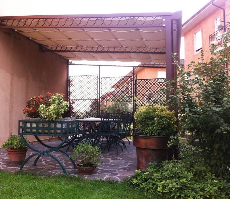 Pergola in Corten, Tendasol Tendasol Tropical style conservatory Iron/Steel