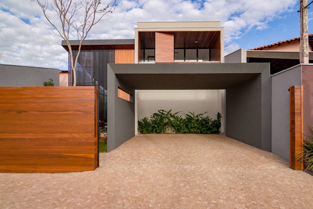 Granada House, Estúdio HAA! Estúdio HAA! Prefabricated Garage