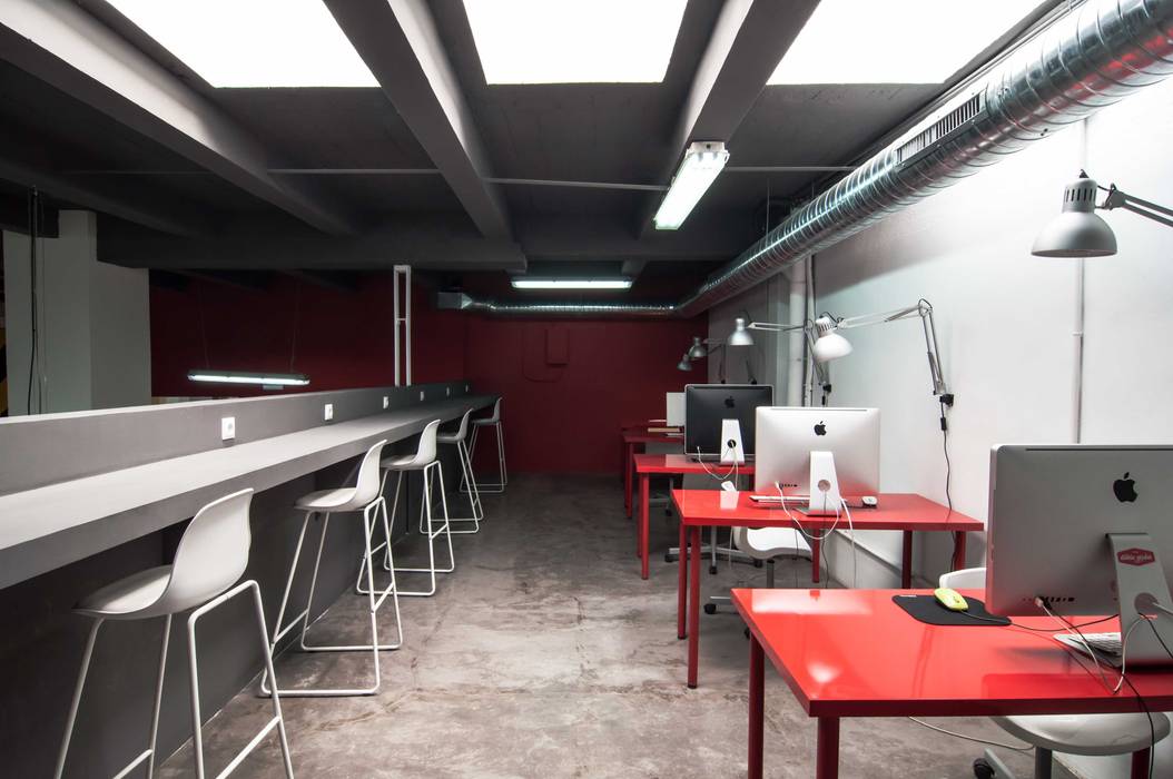 ESCUELA THE ATOMIC GARDEN, estudio551 estudio551 Industrial style study/office