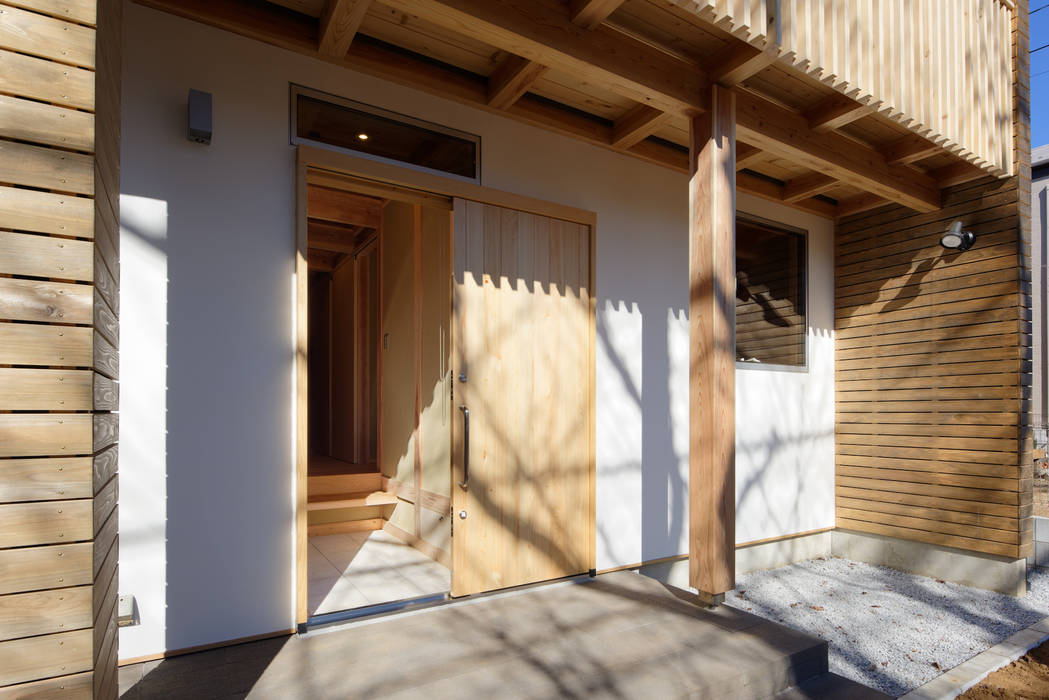 さくら通りの家, 高野量平アーキテクツ一級建築設計事務所 Ryohei Takano Architects 高野量平アーキテクツ一級建築設計事務所 Ryohei Takano Architects Modern home