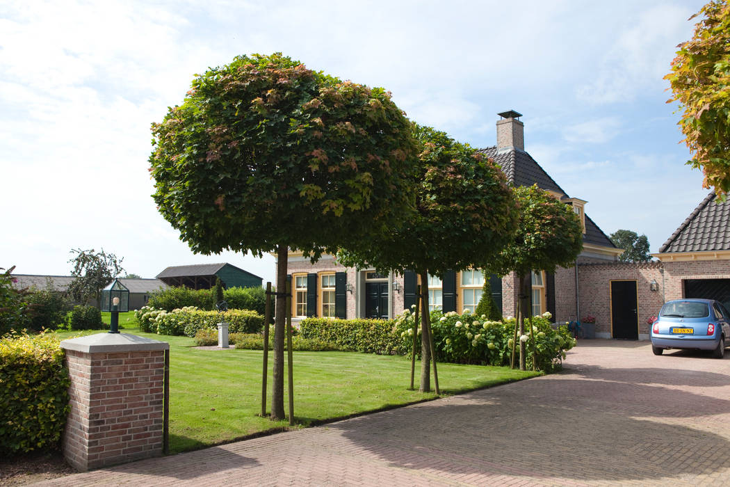 Vijvertuin, Dutch Quality Gardens, Mocking Hoveniers Dutch Quality Gardens, Mocking Hoveniers
