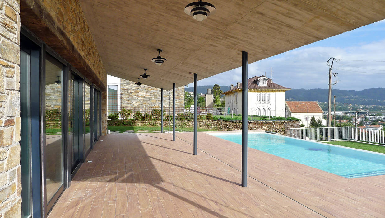 Vivienda en San Martiño do Porto, AD+ arquitectura AD+ arquitectura Infinity pool