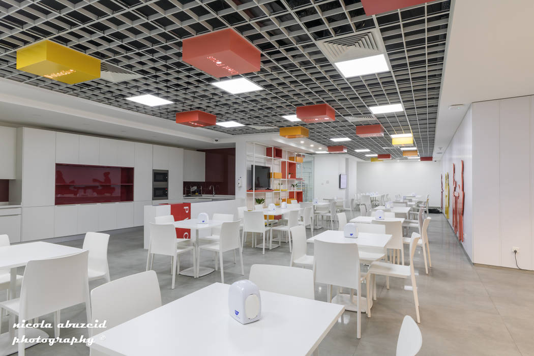 PWC Cafeteria , dal design office dal design office Commercial spaces Commercial Spaces