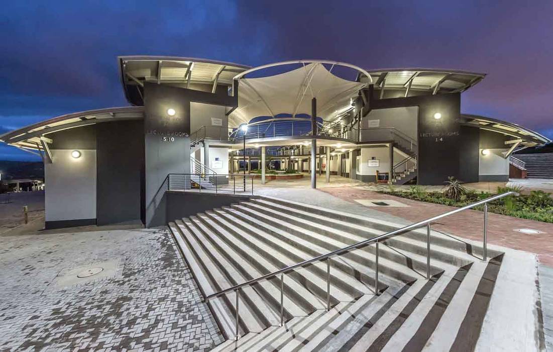 National English Literary Museum, Intsika Architects (Pty) Ltd Intsika Architects (Pty) Ltd Powierzchnie handlowe Muzea